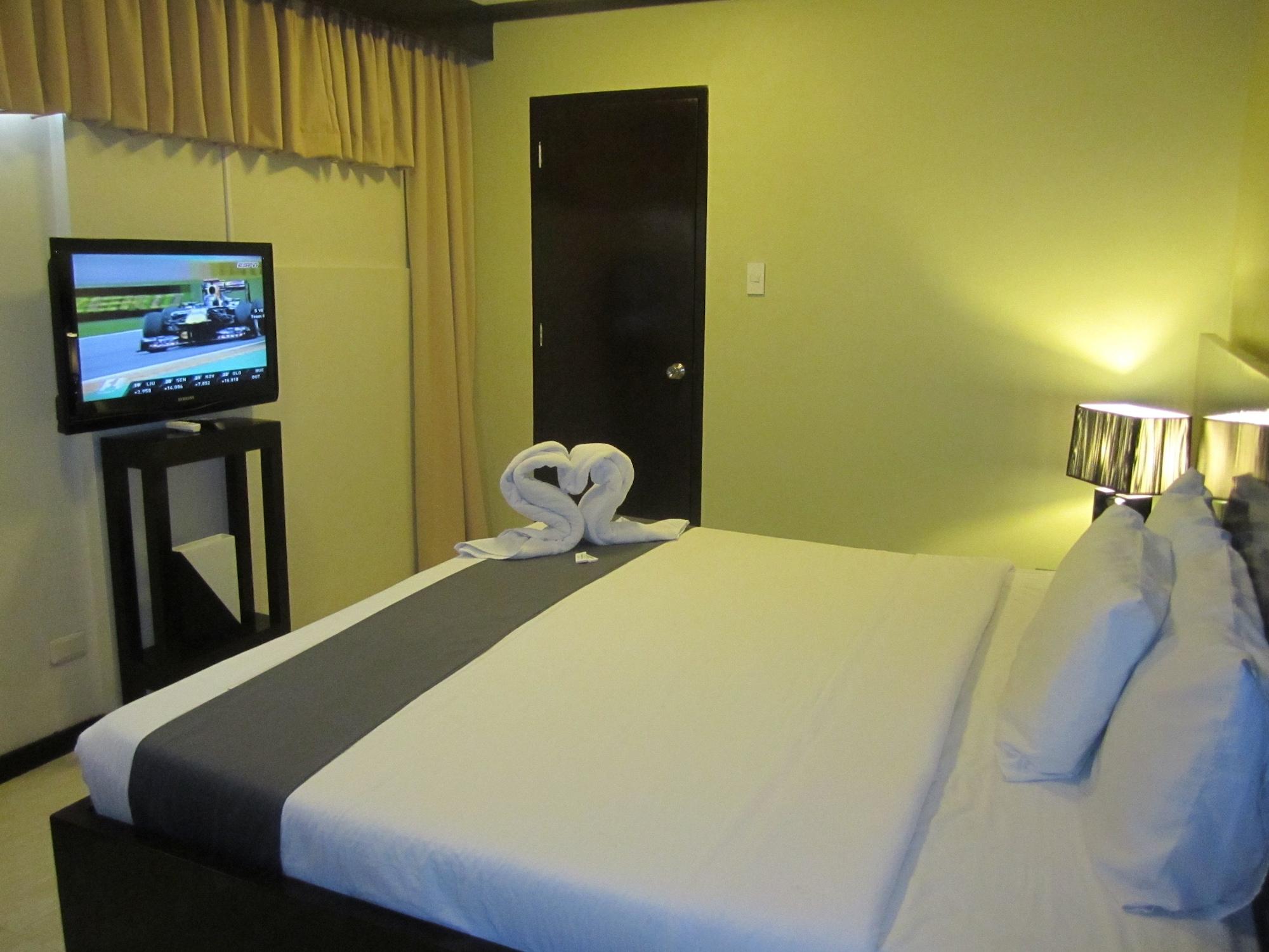 Richmond Plaza Hotel Tabok Buitenkant foto